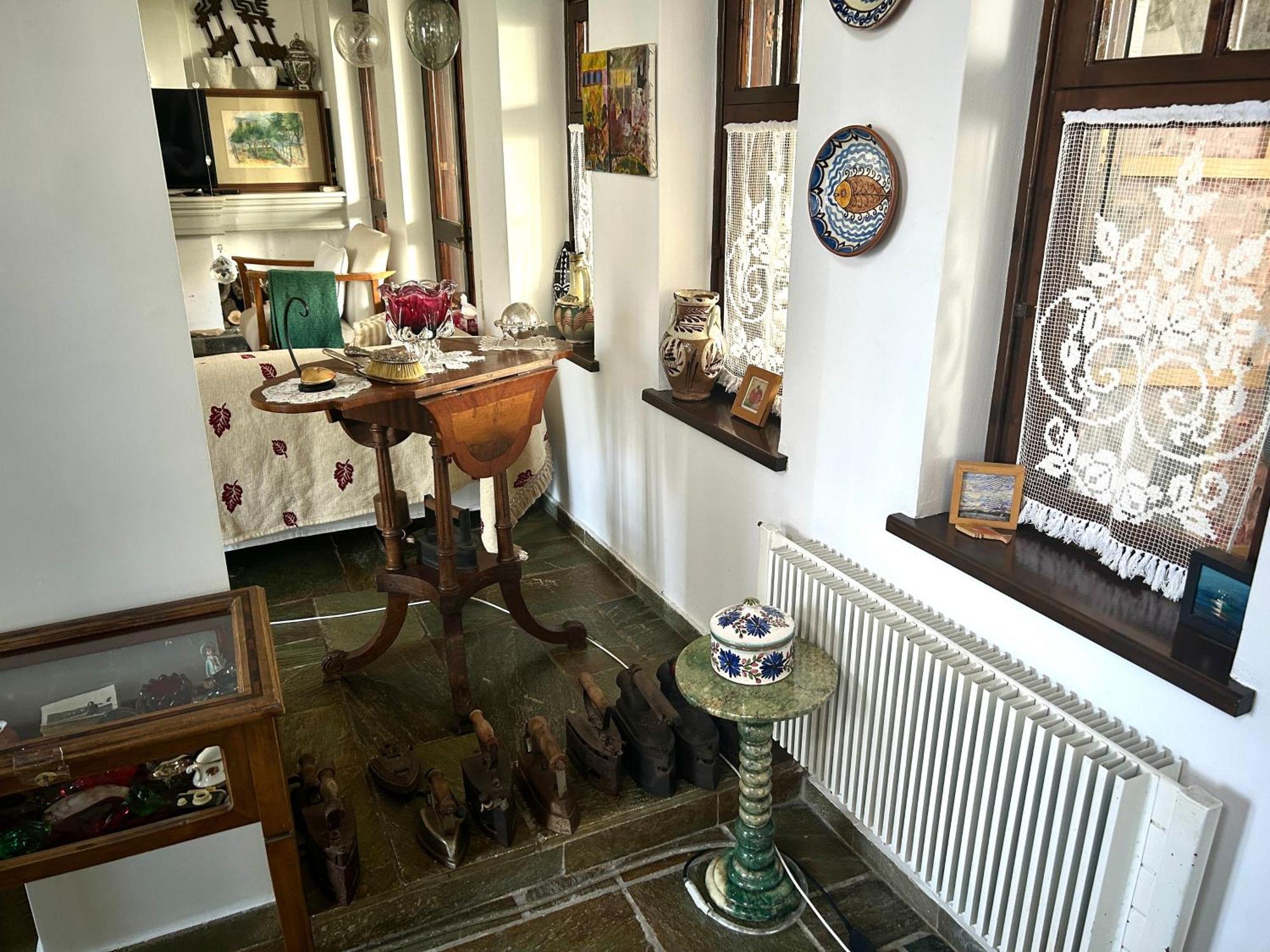 Lovely Place In The Heart Of Lesvos Apartment *