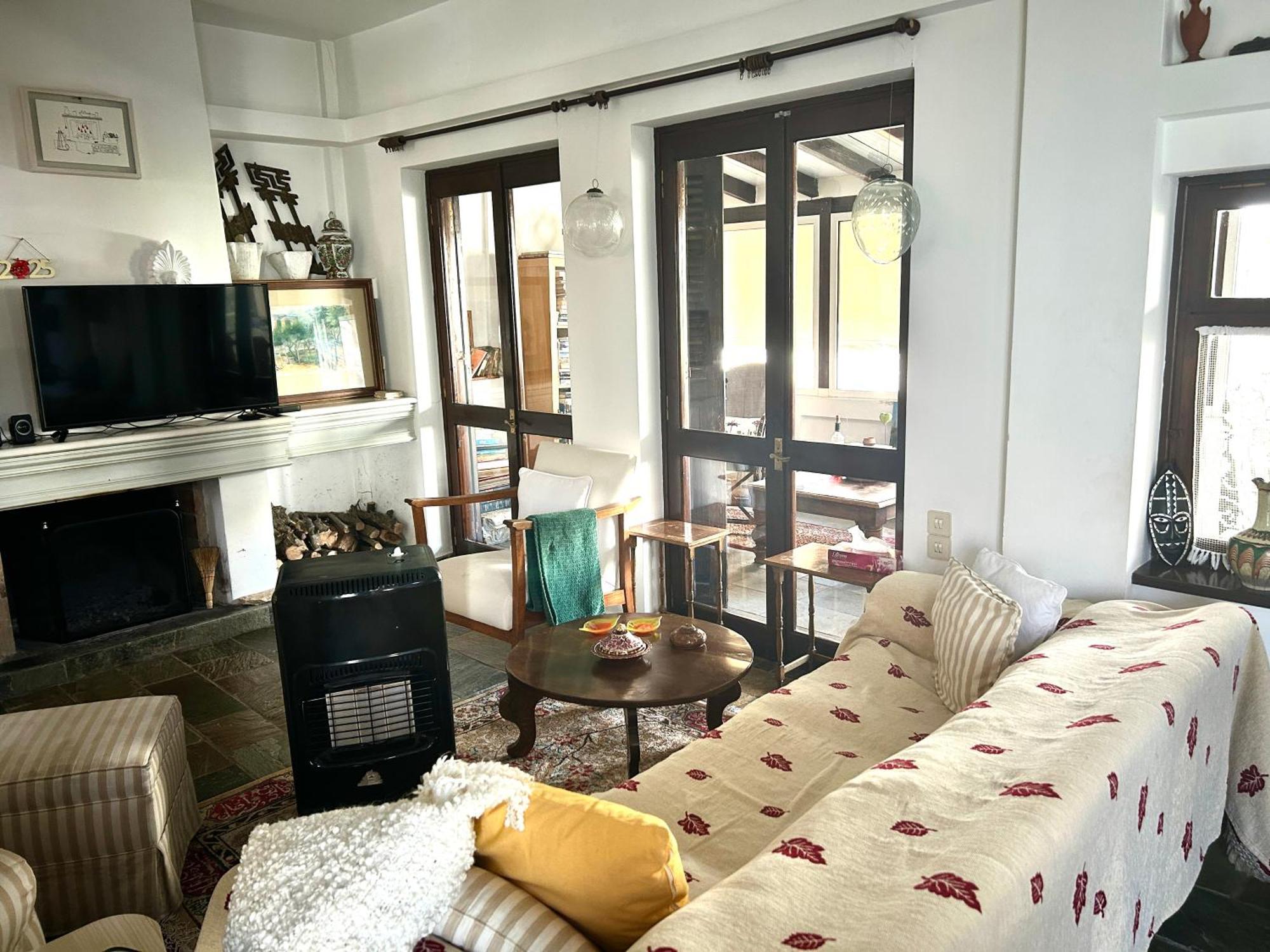 Lovely Place In The Heart Of Lesvos Apartment *